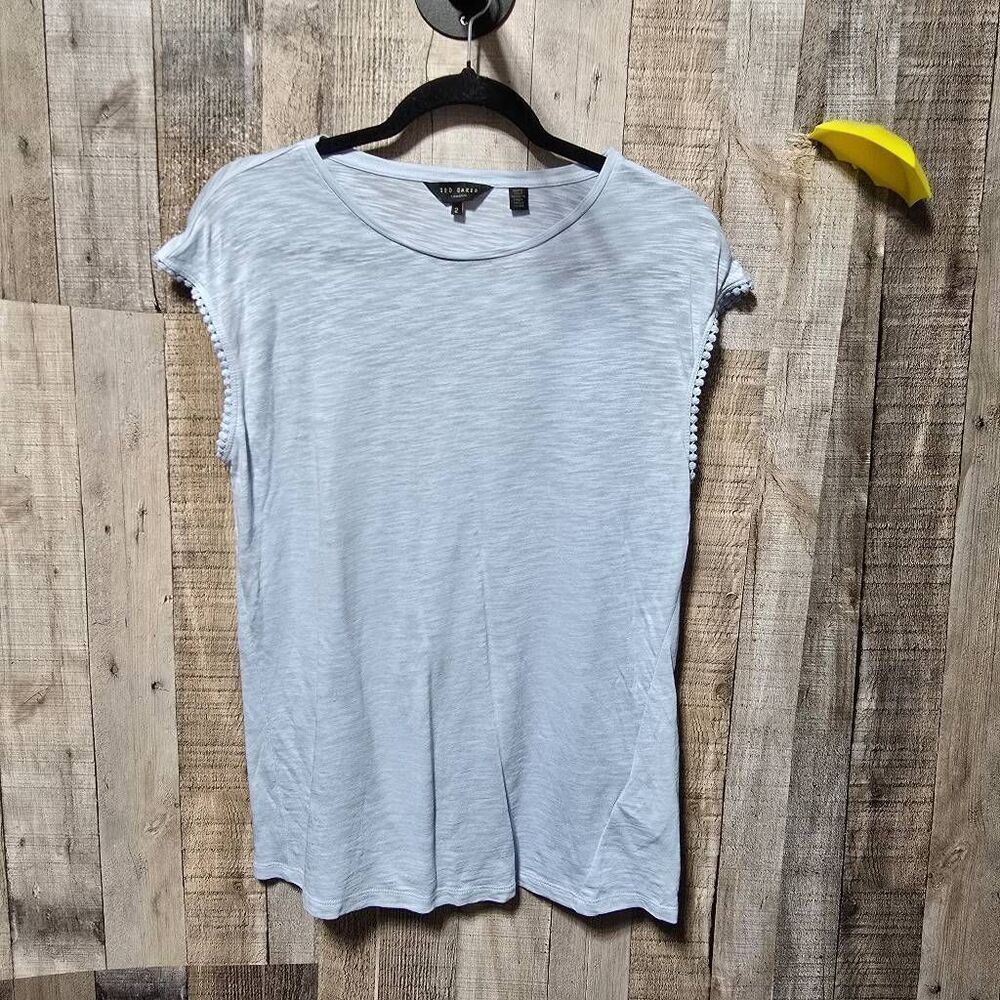 Ted Baker London Women's Tinah Light Blue Crew Neck Slub Tee 2 US 6 Basic Design